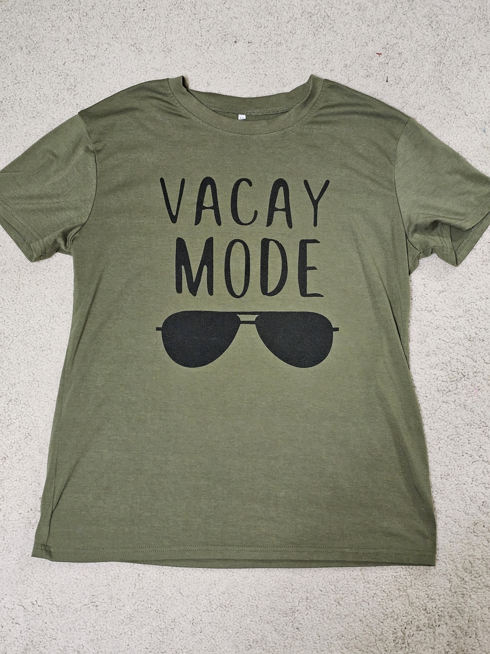 Vacay Mode Olive Green Short Sleeve Tee Medium